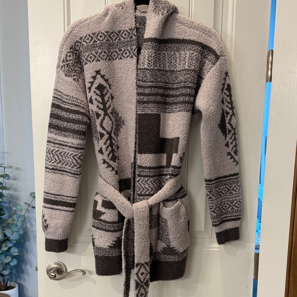 Barefoot Dreams Cozy Patterned Hooded Sweater - Gray